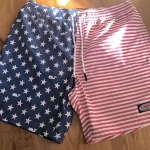 Vineyard Vines men’s swimsuit size XS